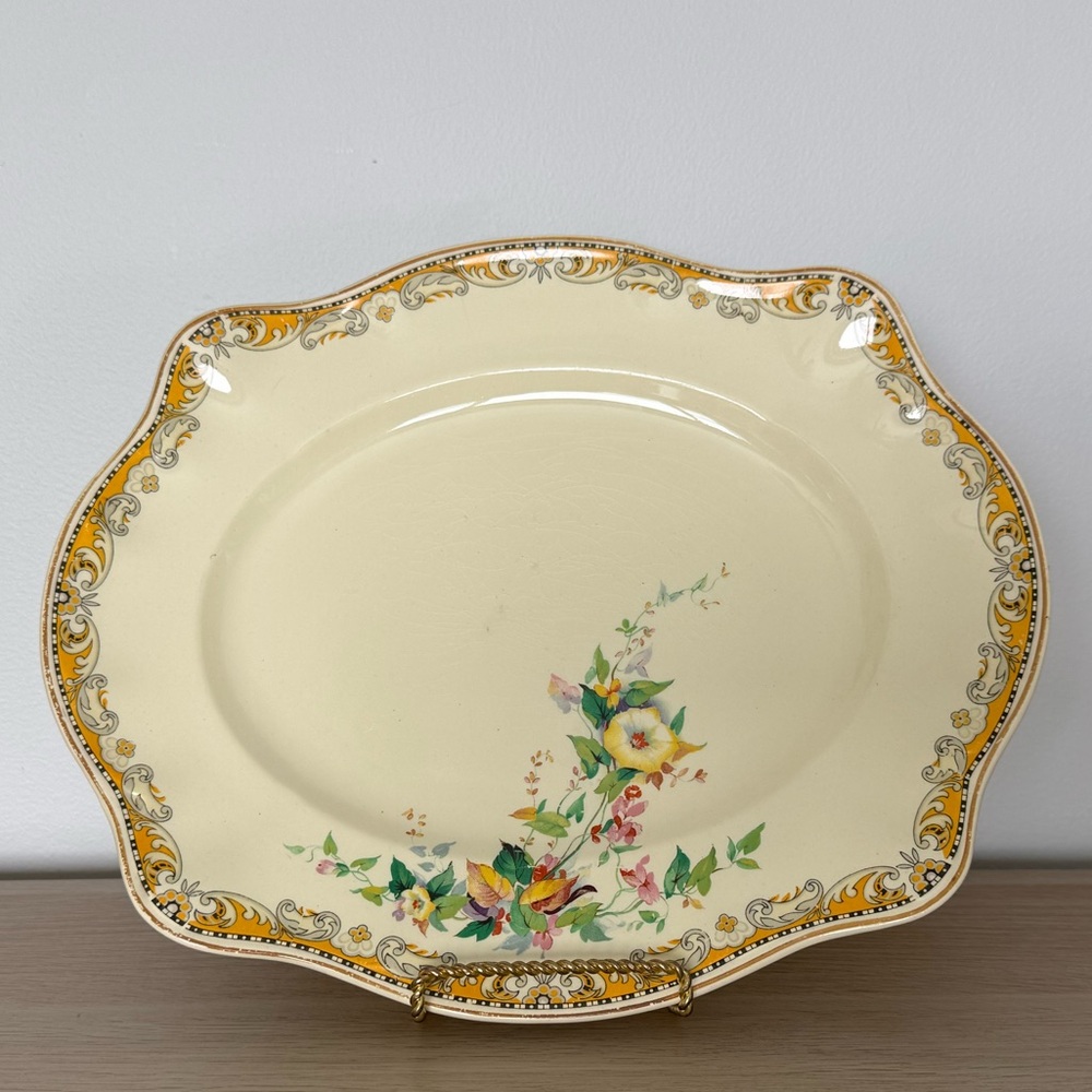 Early Johnson Bros. England Brittany Oval Platter